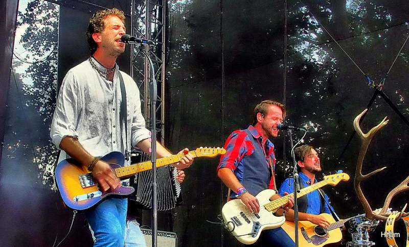 Páteční Sázavafest opanovali No Name, Jelen nebo Mig 21