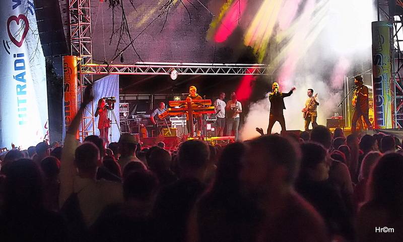 Páteční Sázavafest opanovali No Name, Jelen nebo Mig 21