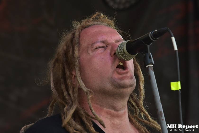 Metal Fest v Plasích spláchl déšť, předtím vystoupili Krucipüsk nebo Stroy