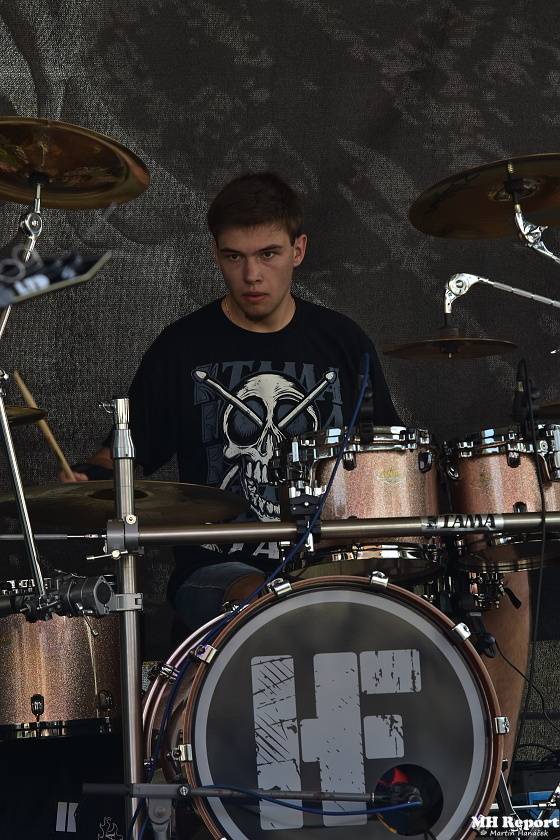 Metal Fest v Plasích spláchl déšť, předtím vystoupili Krucipüsk nebo Stroy