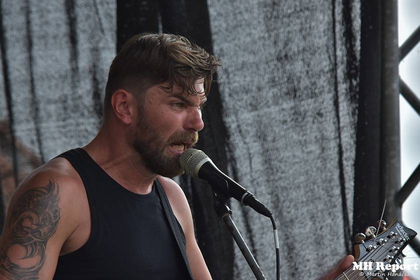 Metal Fest v Plasích spláchl déšť, předtím vystoupili Krucipüsk nebo Stroy