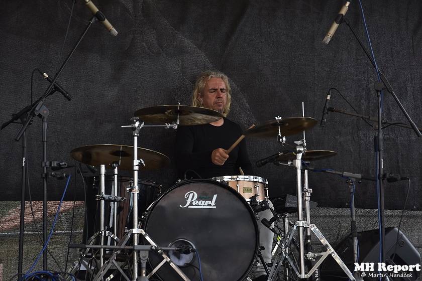 Metal Fest v Plasích spláchl déšť, předtím vystoupili Krucipüsk nebo Stroy