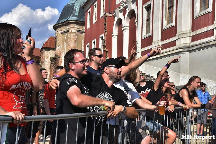 Metal Fest v Plasích spláchl déšť, předtím vystoupili Krucipüsk nebo Stroy