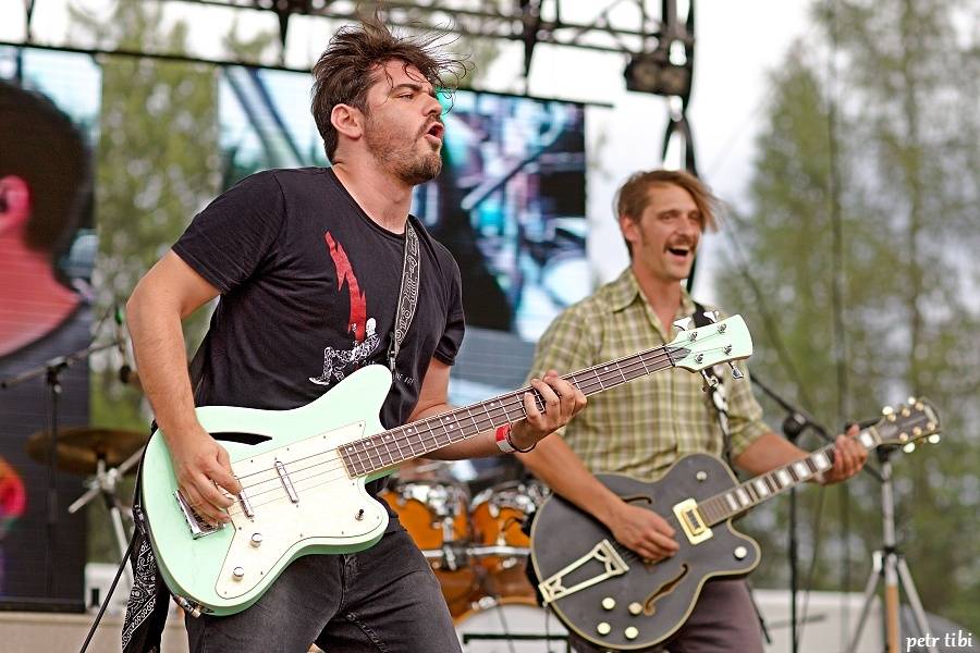 Keltská noc pod skokanskými můstky: V Harrachově hráli Tři sestry, Mig 21 i Vypsaná Fixa