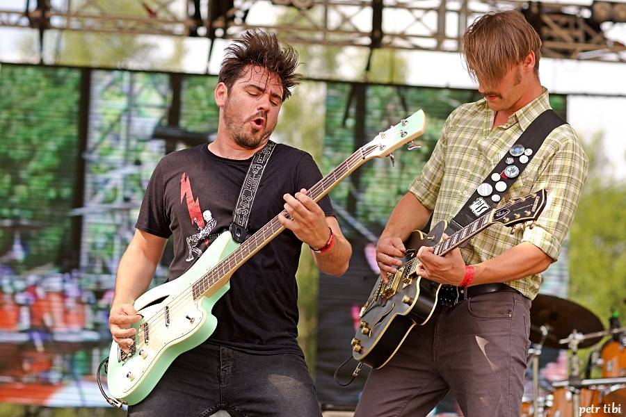 Keltská noc pod skokanskými můstky: V Harrachově hráli Tři sestry, Mig 21 i Vypsaná Fixa