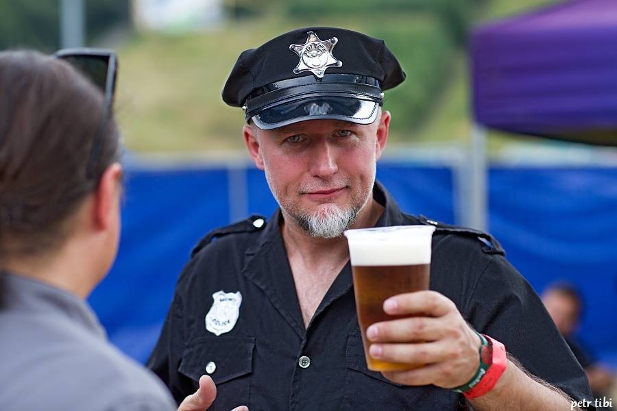 Keltská noc pod skokanskými můstky: V Harrachově hráli Tři sestry, Mig 21 i Vypsaná Fixa