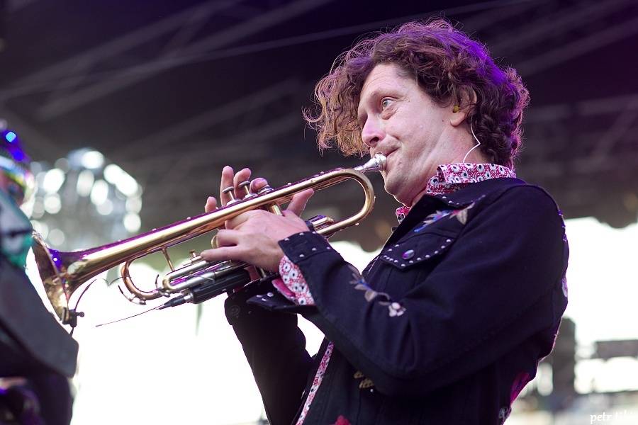 Keltská noc pod skokanskými můstky: V Harrachově hráli Tři sestry, Mig 21 i Vypsaná Fixa