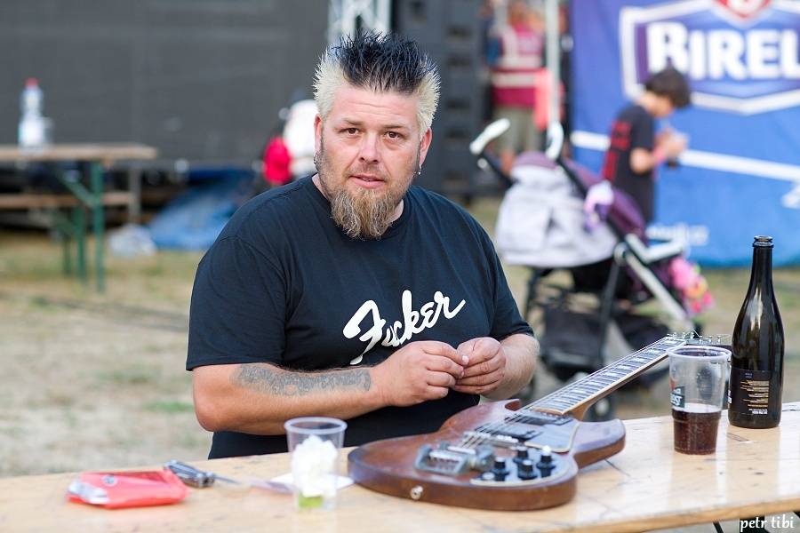 Keltská noc pod skokanskými můstky: V Harrachově hráli Tři sestry, Mig 21 i Vypsaná Fixa