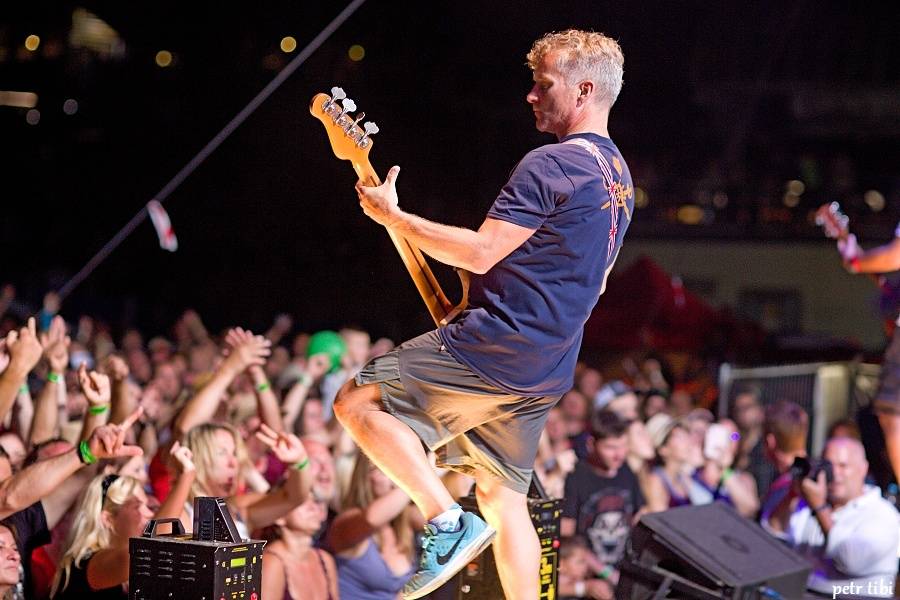 Keltská noc pod skokanskými můstky: V Harrachově hráli Tři sestry, Mig 21 i Vypsaná Fixa