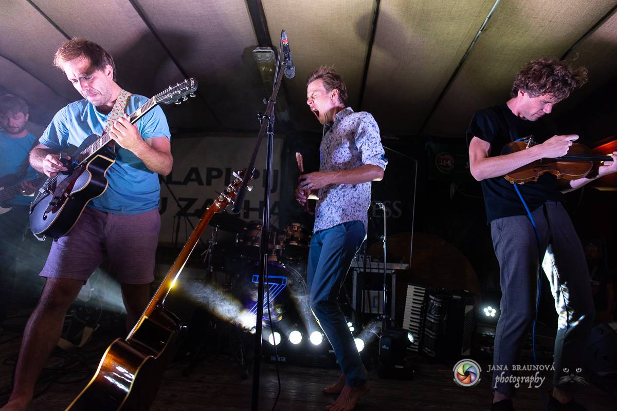 Zrní nadchli fanoušky v Plzni. Museli dvakrát přidávat