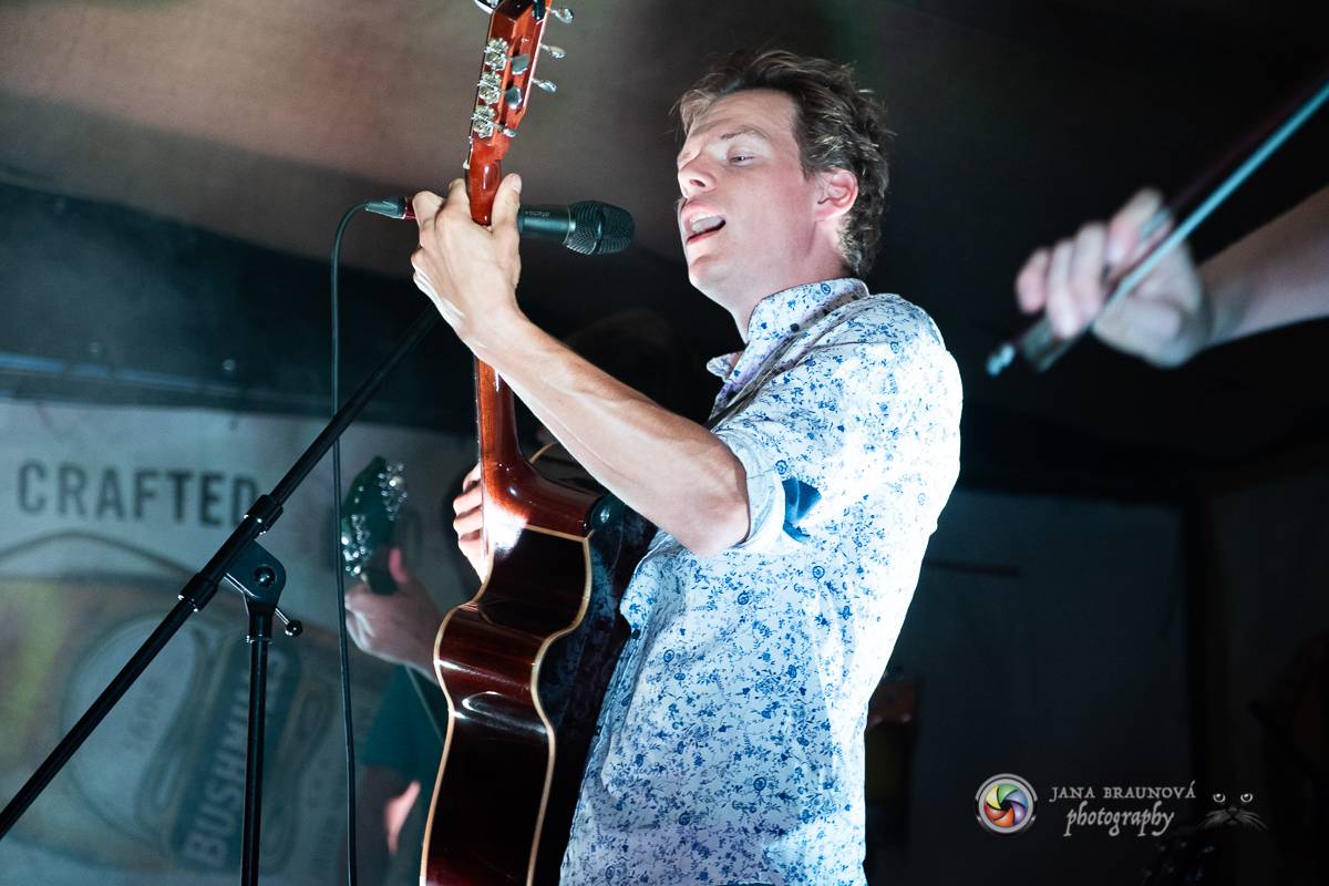 Zrní nadchli fanoušky v Plzni. Museli dvakrát přidávat