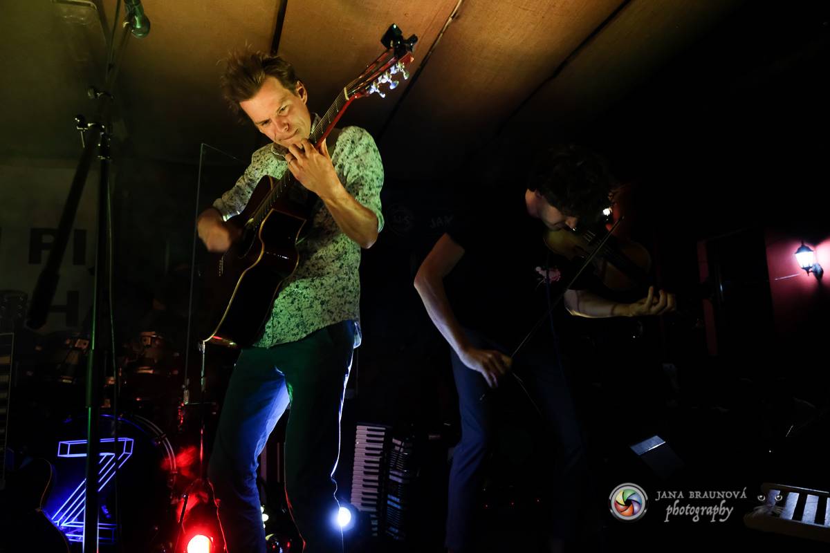 Zrní nadchli fanoušky v Plzni. Museli dvakrát přidávat