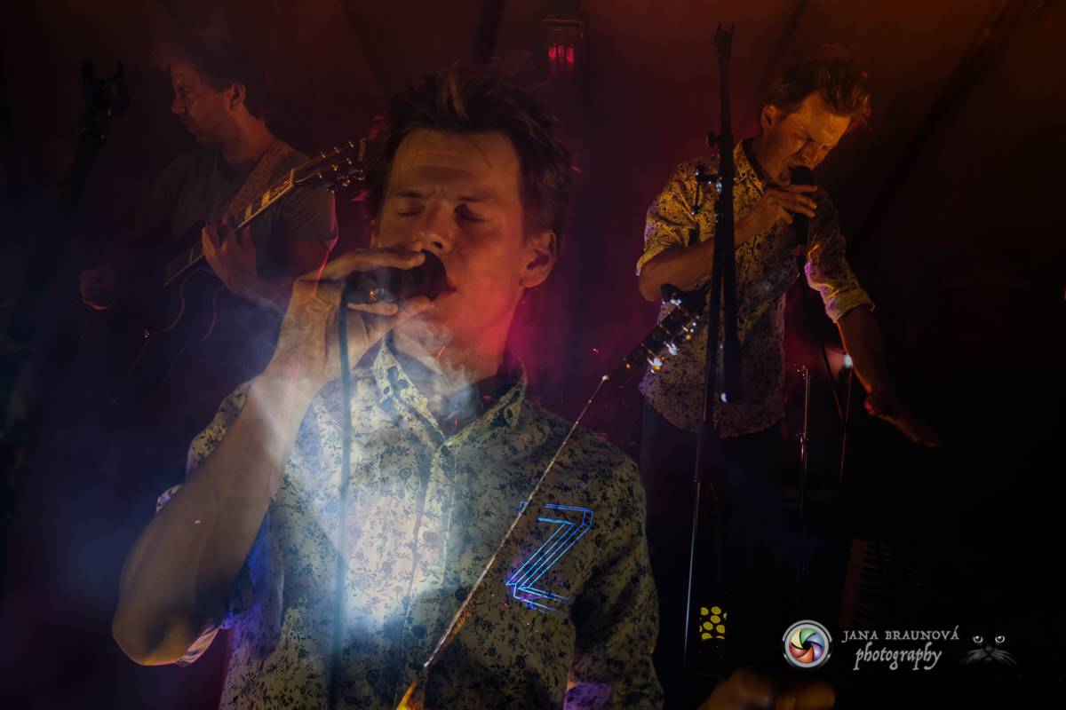 Zrní nadchli fanoušky v Plzni. Museli dvakrát přidávat