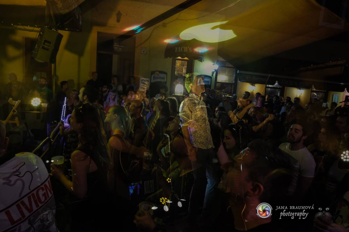 Zrní nadchli fanoušky v Plzni. Museli dvakrát přidávat