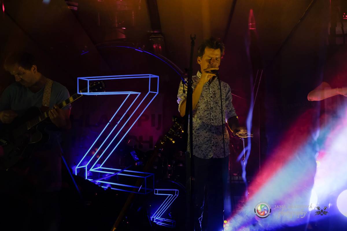 Zrní nadchli fanoušky v Plzni. Museli dvakrát přidávat