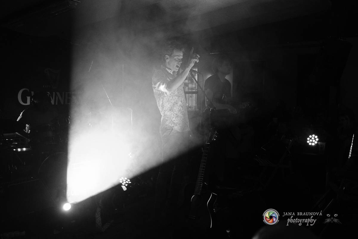 Zrní nadchli fanoušky v Plzni. Museli dvakrát přidávat