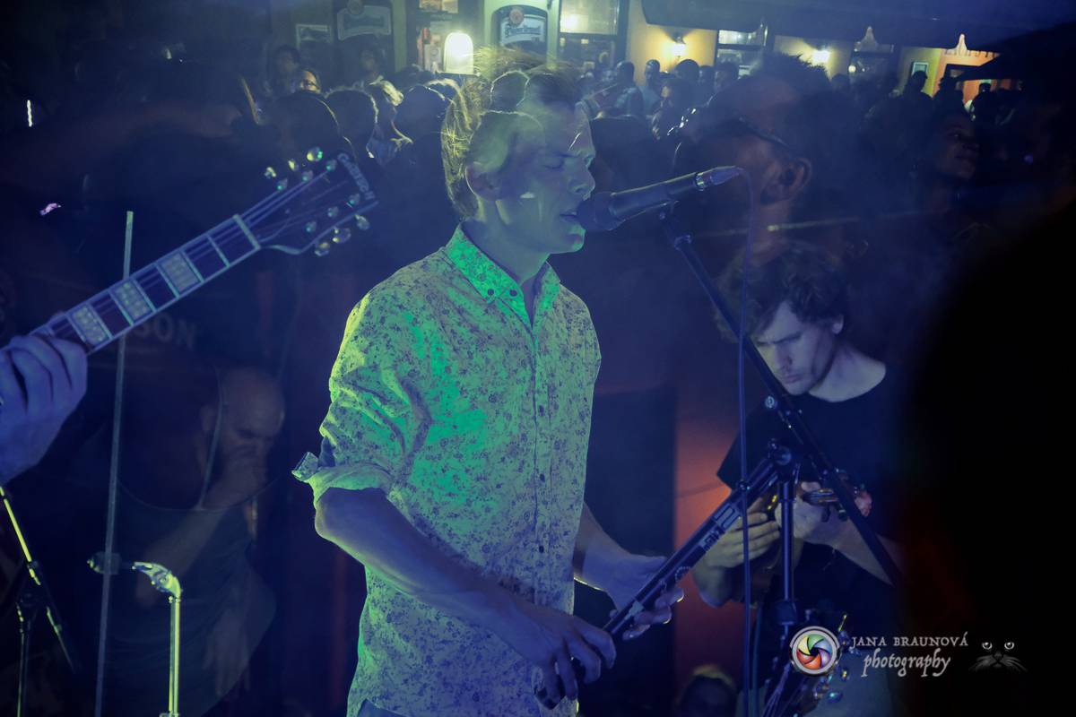 Zrní nadchli fanoušky v Plzni. Museli dvakrát přidávat