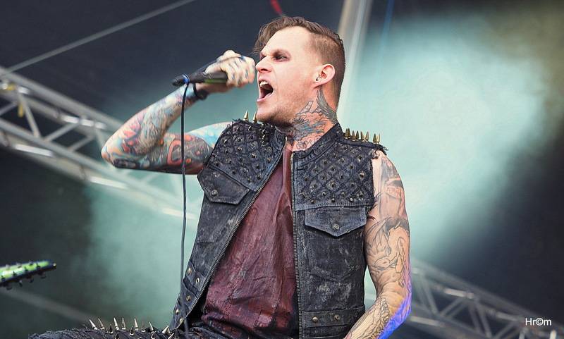 Brutal Assault: V Josefově hořelo, metalisty uchvátili Laibach, Moonspell nebo H2O