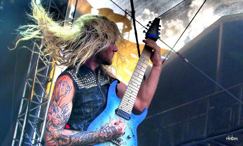 Brutal Assault: V Josefově hořelo, metalisty uchvátili Laibach, Moonspell nebo H2O