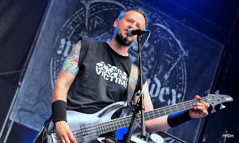 Páteční Brutal Assault rozpálili Ministry, Behemoth i Hentai Corporation