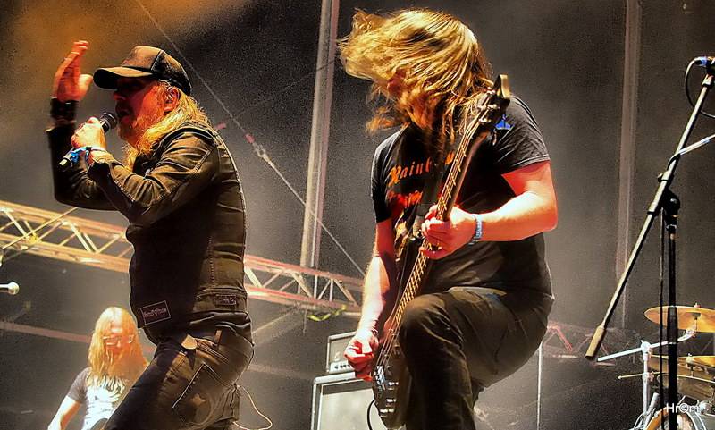 Páteční Brutal Assault rozpálili Ministry, Behemoth i Hentai Corporation