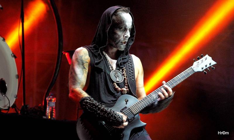 Páteční Brutal Assault rozpálili Ministry, Behemoth i Hentai Corporation