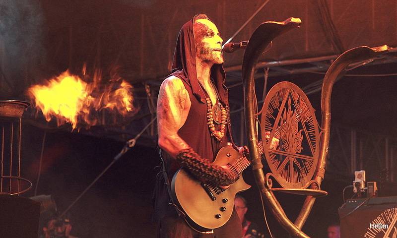 Páteční Brutal Assault rozpálili Ministry, Behemoth i Hentai Corporation