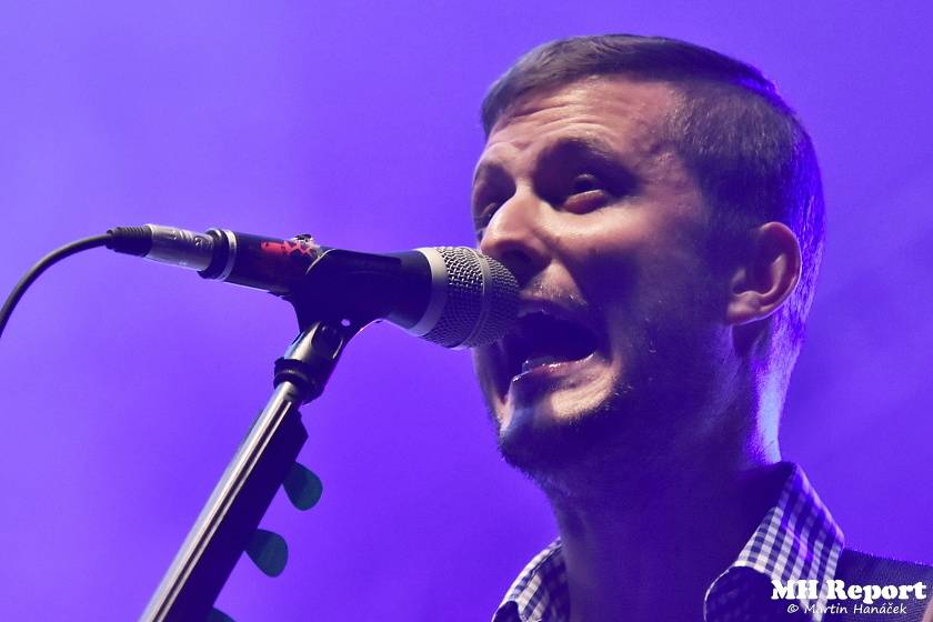 Chodrockfest v Domažlicích: S Mirai bavil diváky Richard Genzer, hráli i Alkehol nebo Xindl X