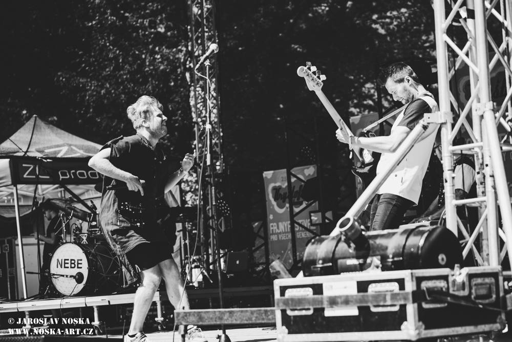 Vyprodaný Kryštof Kemp hostil v krásném prostředí Konopiště No Name, Nebe nebo Petra Jandu