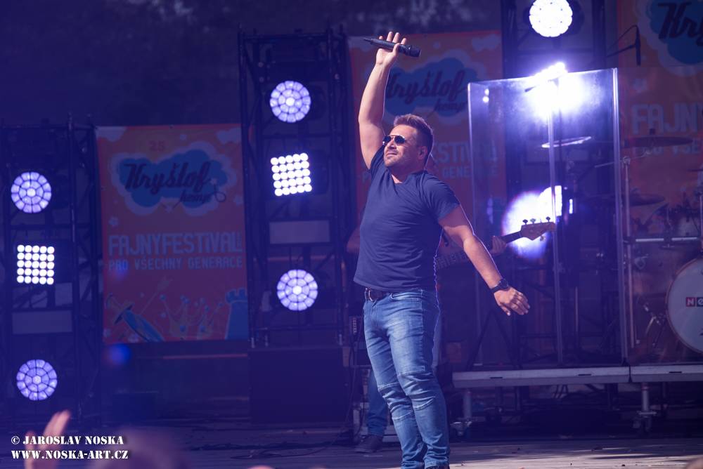 Vyprodaný Kryštof Kemp hostil v krásném prostředí Konopiště No Name, Nebe nebo Petra Jandu