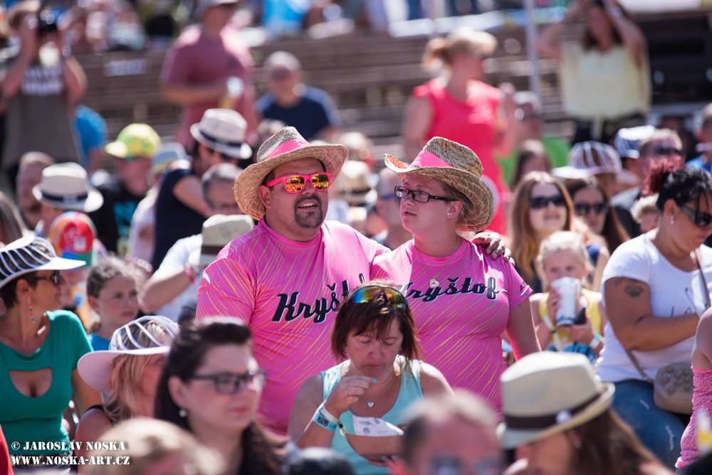 Vyprodaný Kryštof Kemp hostil v krásném prostředí Konopiště No Name, Nebe nebo Petra Jandu