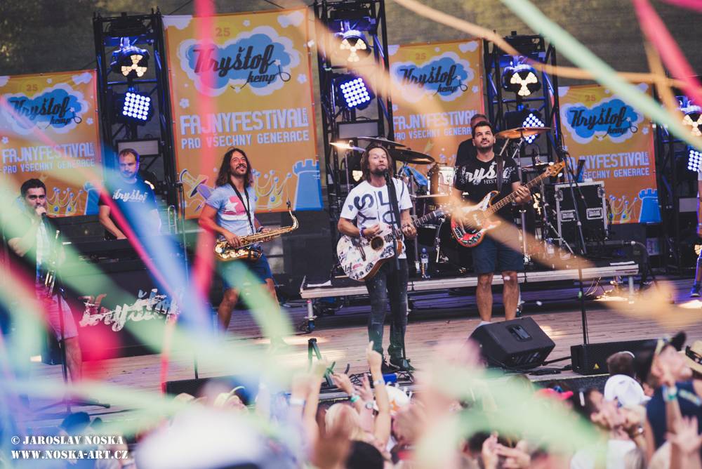 Vyprodaný Kryštof Kemp hostil v krásném prostředí Konopiště No Name, Nebe nebo Petra Jandu