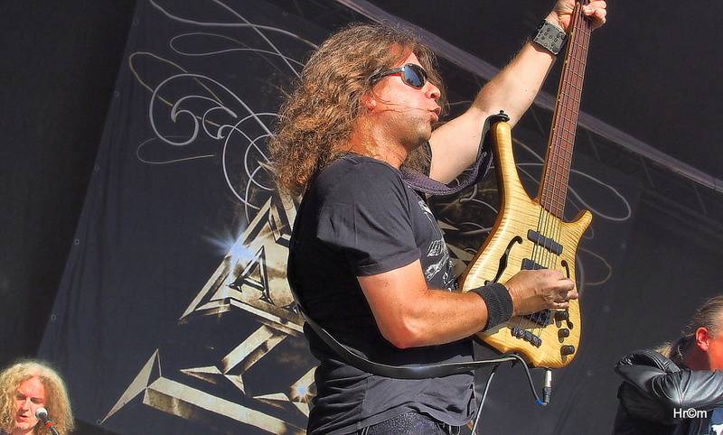 Metalová epopej v Moravském Krumlově: Na festivalu Rock Heart vystoupili W.A.S.P., Epica nebo Kataklysm