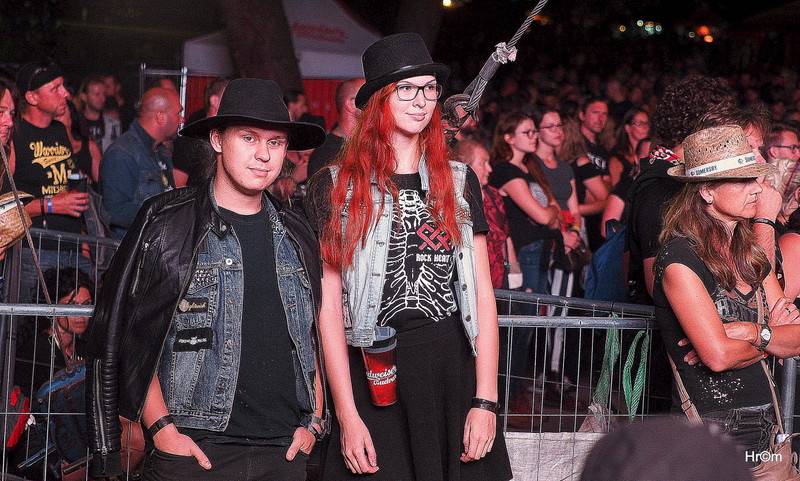 Metalová epopej v Moravském Krumlově: Na festivalu Rock Heart vystoupili W.A.S.P., Epica nebo Kataklysm