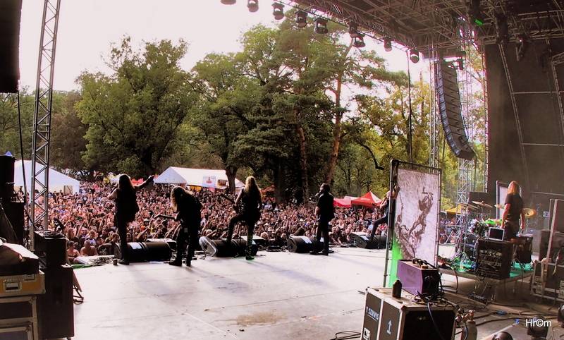 Závěr Rock Heart v Moravském Krumlově patřil HammerFall, Amaranthe nebo Sodom