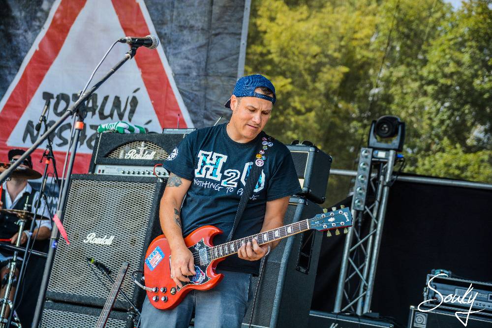 Punková jízda Pod Parou: Ve Vyškově řádili Marky Ramone z Ramones, Agnostic Front i Plexis