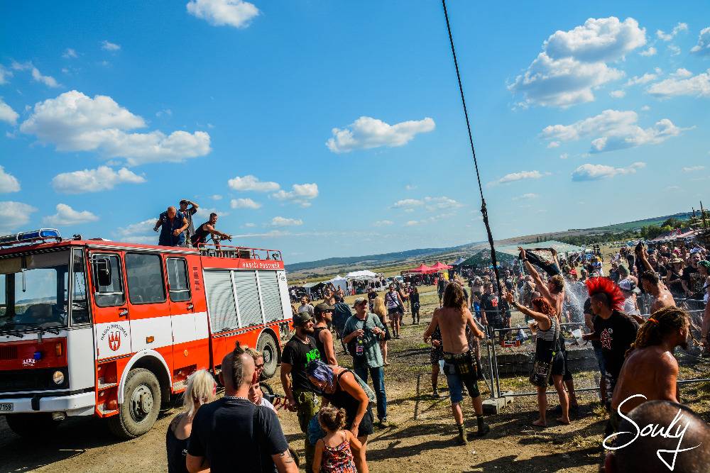 Punková jízda Pod Parou: Ve Vyškově řádili Marky Ramone z Ramones, Agnostic Front i Plexis