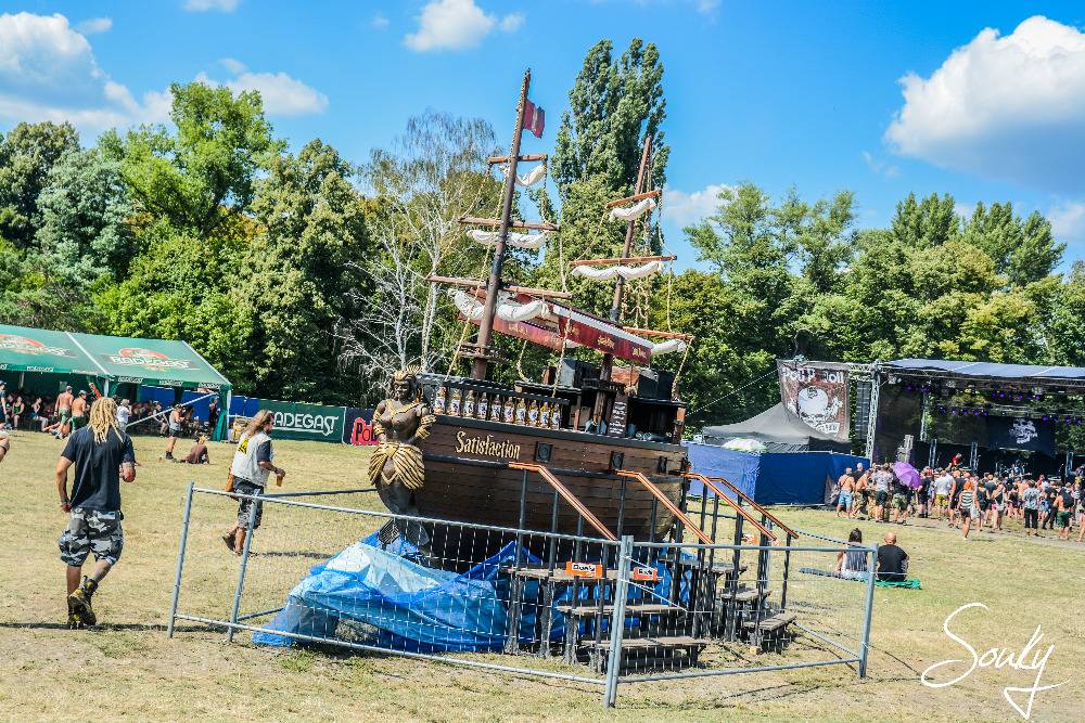 Punková jízda Pod Parou: Ve Vyškově řádili Marky Ramone z Ramones, Agnostic Front i Plexis