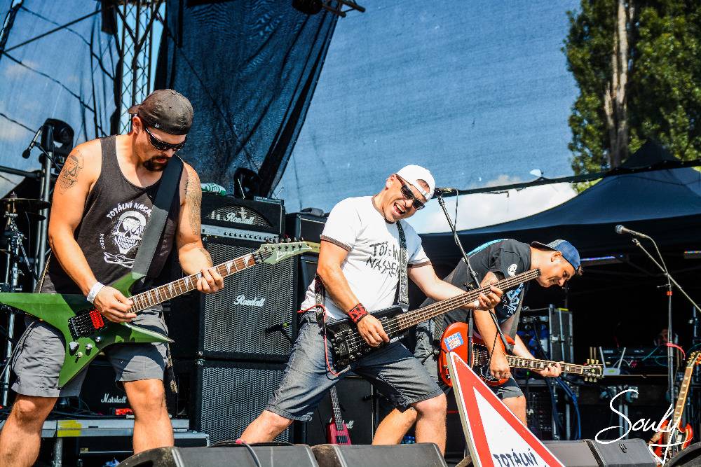 Punková jízda Pod Parou: Ve Vyškově řádili Marky Ramone z Ramones, Agnostic Front i Plexis