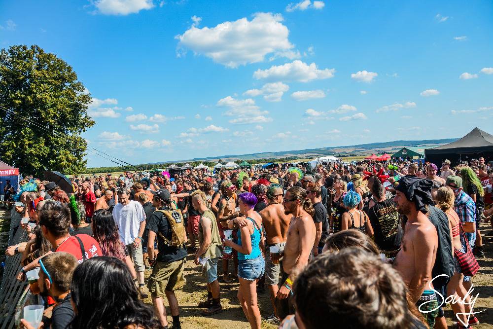 Punková jízda Pod Parou: Ve Vyškově řádili Marky Ramone z Ramones, Agnostic Front i Plexis