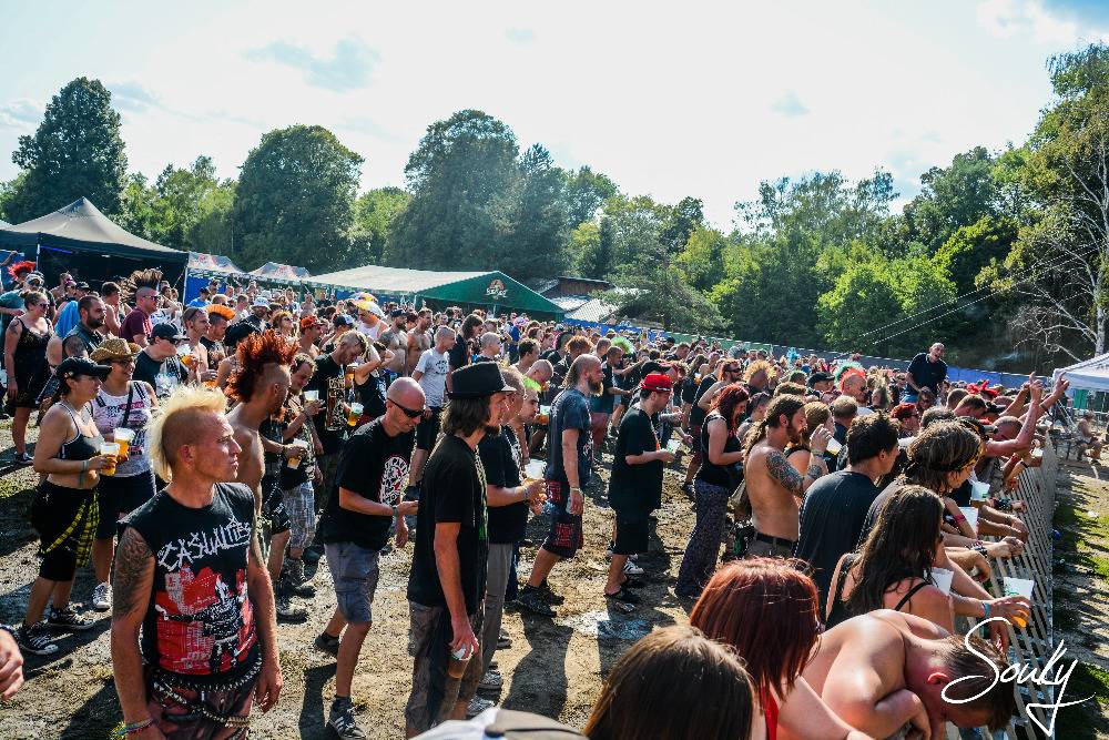 Punková jízda Pod Parou: Ve Vyškově řádili Marky Ramone z Ramones, Agnostic Front i Plexis