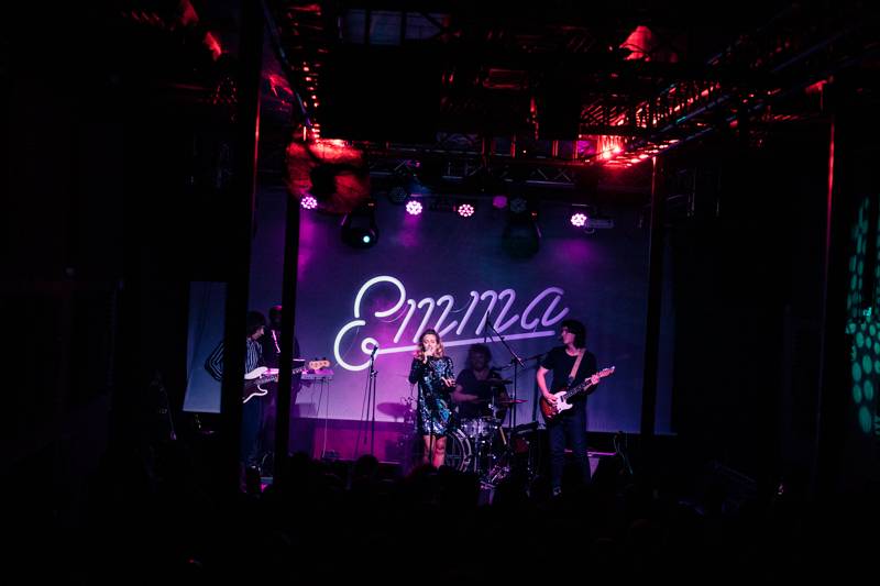 Emma Smetana představila na Cargo Gallery v předpremiéře nový videoklip