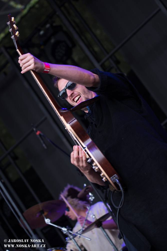 Okoř slavila plnoletost s Chinaski, Tomášem Klusem, Annou K. nebo Mirai