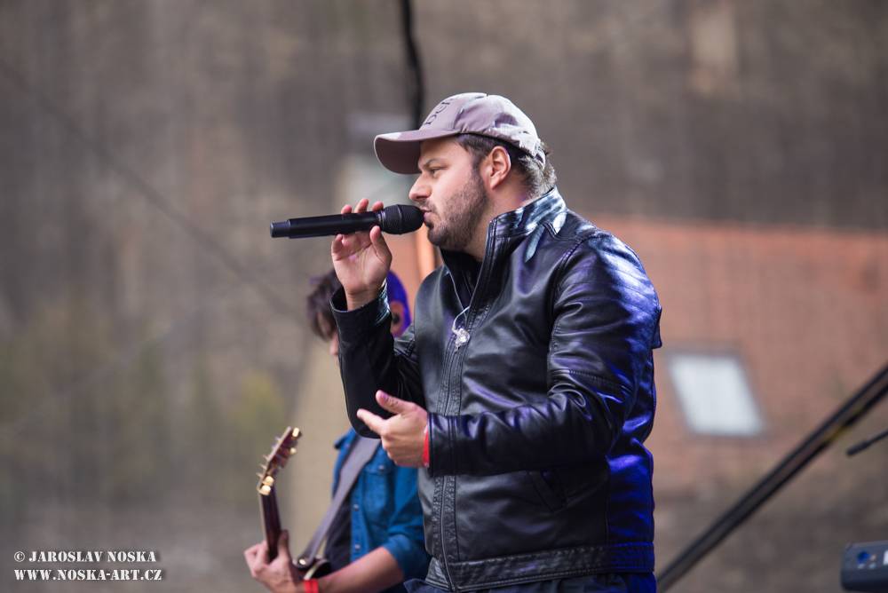 Okoř slavila plnoletost s Chinaski, Tomášem Klusem, Annou K. nebo Mirai