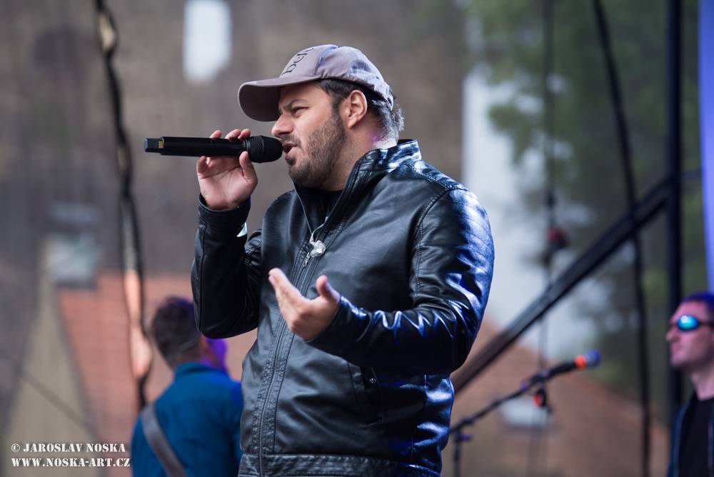 Okoř slavila plnoletost s Chinaski, Tomášem Klusem, Annou K. nebo Mirai