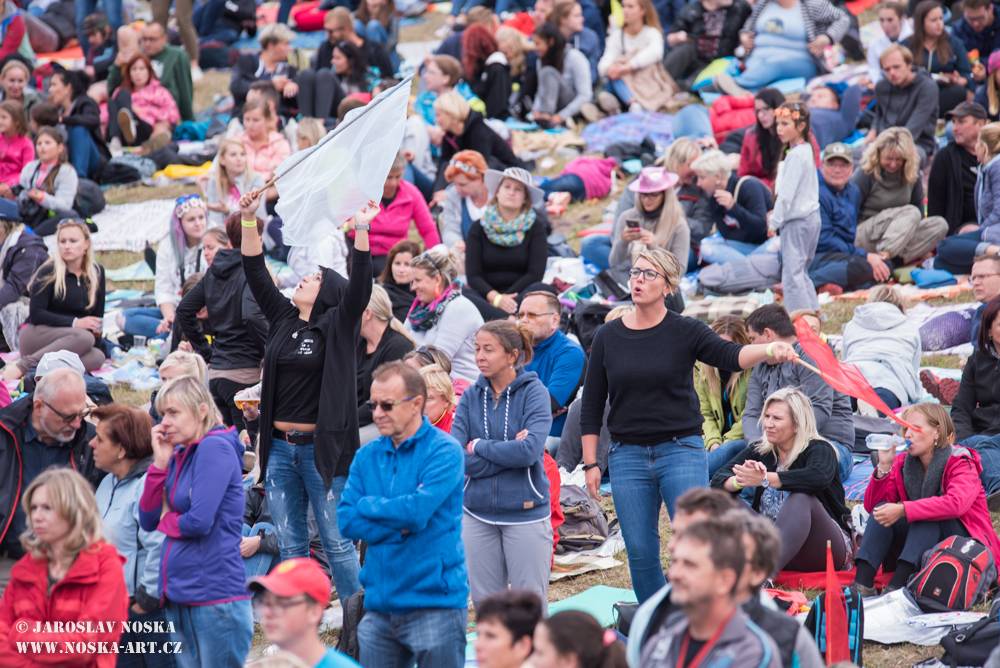 Okoř slavila plnoletost s Chinaski, Tomášem Klusem, Annou K. nebo Mirai