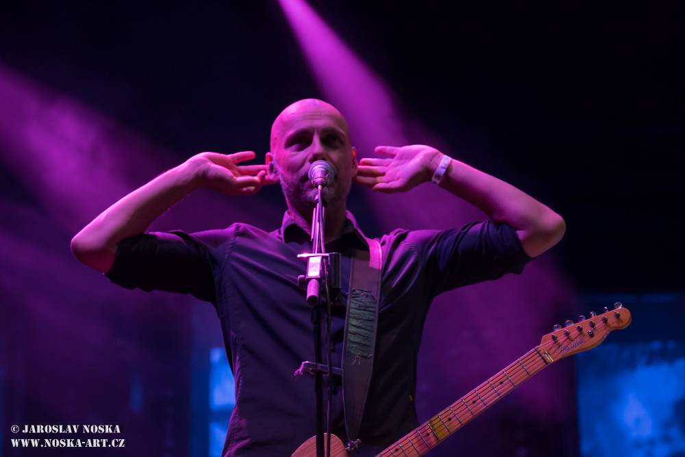 Létofest v Karlových Varech: První den zahráli Inekafe, Chinaski a jako zlatý hřeb Mandrage