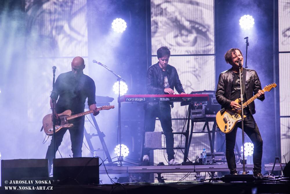 Létofest v Karlových Varech: První den zahráli Inekafe, Chinaski a jako zlatý hřeb Mandrage