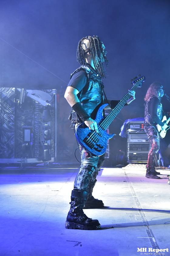 Loket dobyli rockeři a metalisté: Dymytry, Harlej, Arakain nebo Trautenberk rozvášnili fanoušky v podhradí