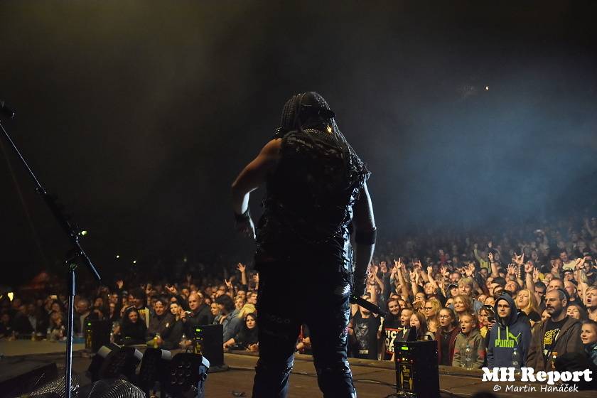 Loket dobyli rockeři a metalisté: Dymytry, Harlej, Arakain nebo Trautenberk rozvášnili fanoušky v podhradí